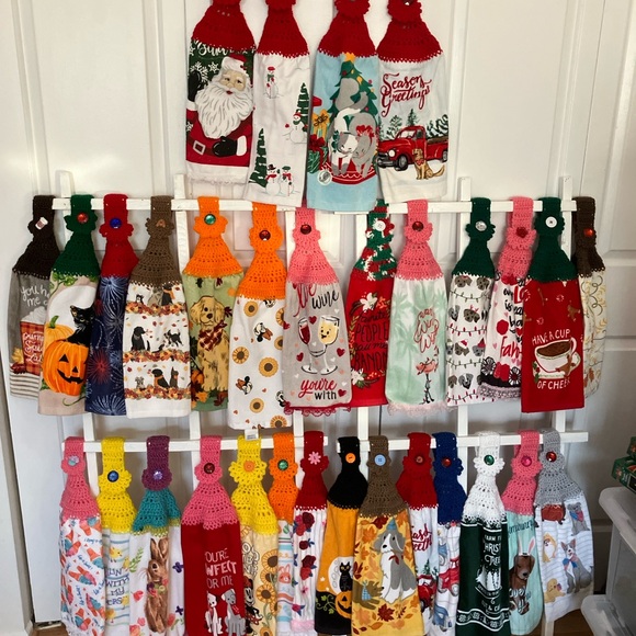 * FREE TOWEL W/ ANY $30 (or 3 item) PURCHASE!! - Picture 1 of 6